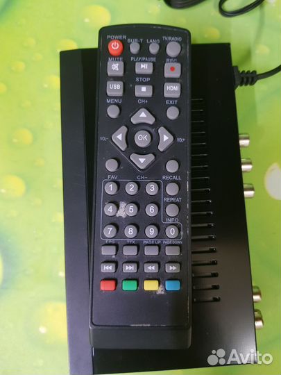 Тв-приставка Yasindvb t8000