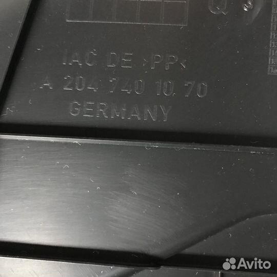 Обшивка багажника GLK 204