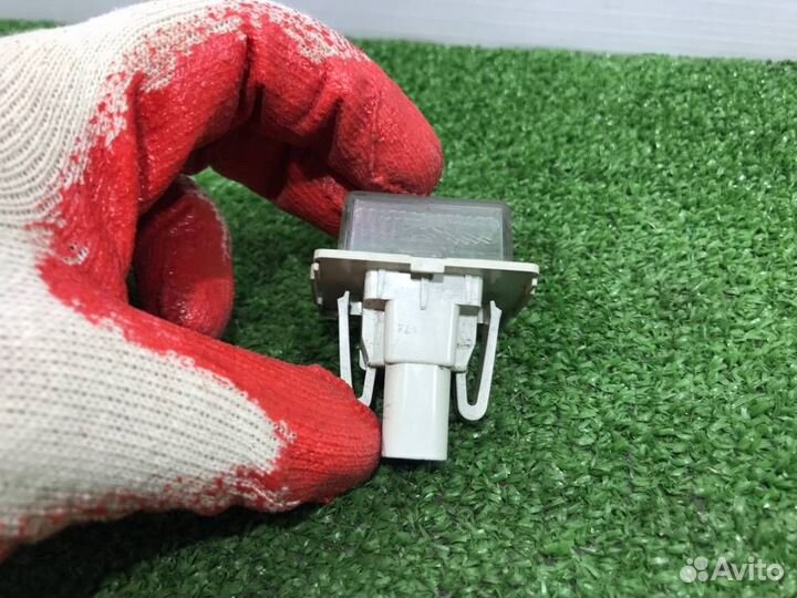 Фонарь подсветки номера Mercedes-Benz C-180 W204