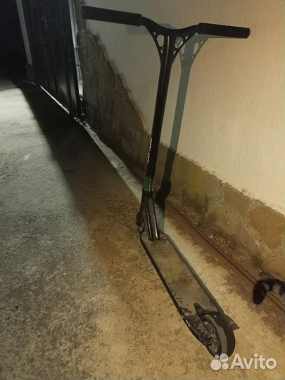 Трюковой самокат