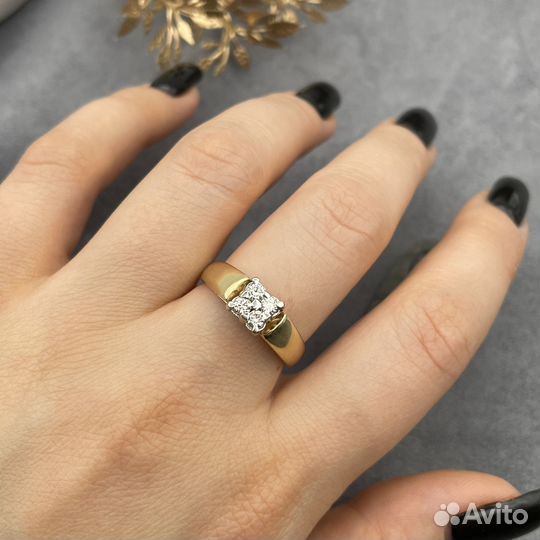 Золотой гарнитур бриллианты 0,69 карата 585