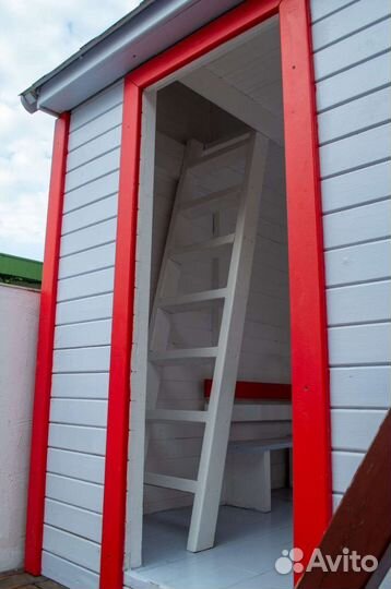 Детский игровой домик из дерева