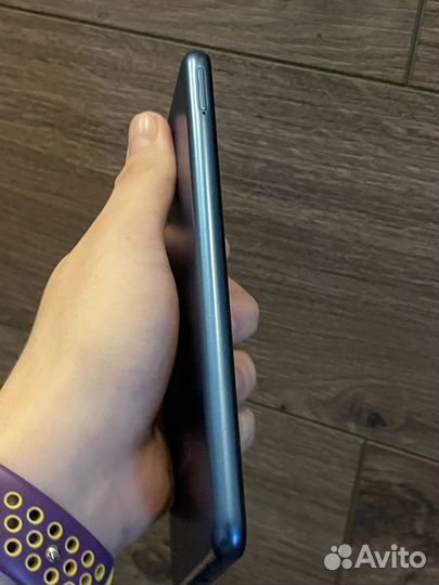 Телефон Samaung Galaxy A12 64гб