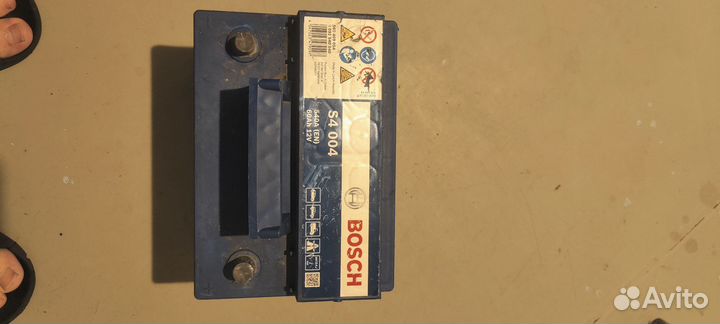 Аккумулятор bosch s4 004 12v