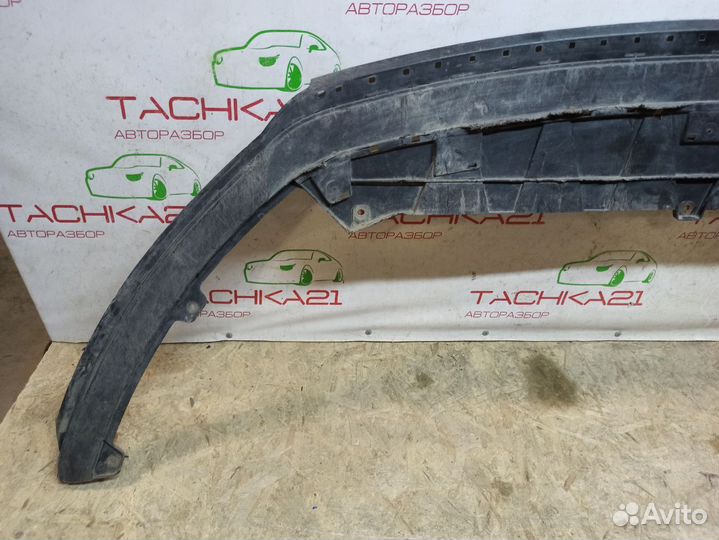 Спойлер юбка переднего бампера VW Passat сс (2013