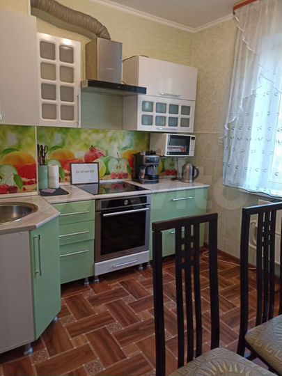 2-к. квартира, 51 м², 2/5 эт.