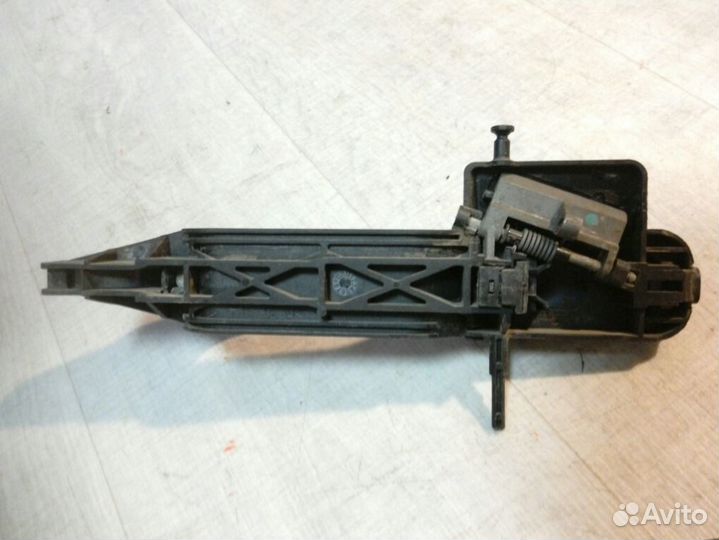 Ручка двери наружная задняя правая Ford Fusion 1.6