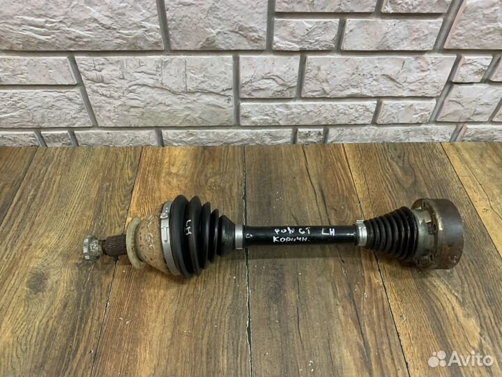 VW Polo Sedan GT Привод (Полуось) передний левый