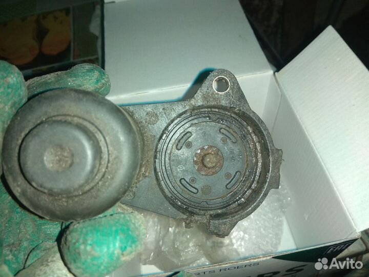 Мотор стояночного тормоза VW Tiguan 1