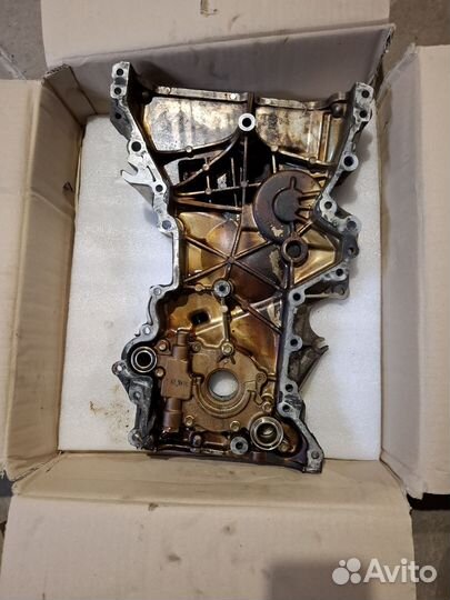 Передняя крышка двигателя