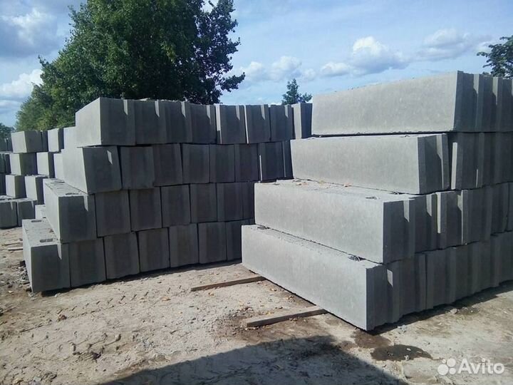 Фундаментный блок