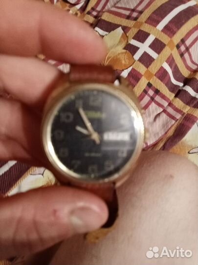 Часы старые