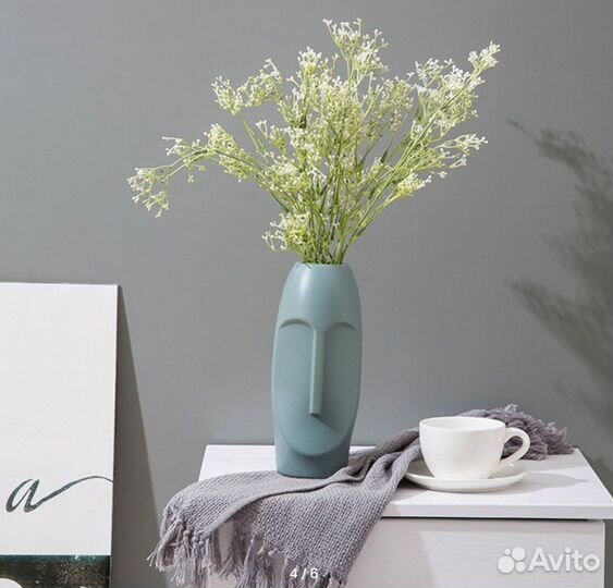 Стильная ваза для декора из экоматериалов