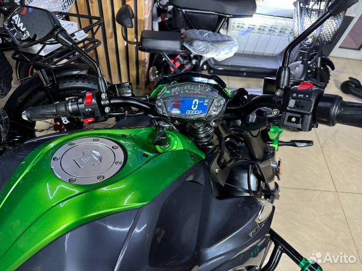 Электромотоцикл Kawasaki Z1000