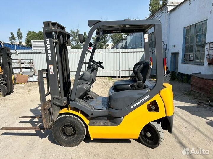 Вилочный погрузчик Komatsu FG15T-20, 2011