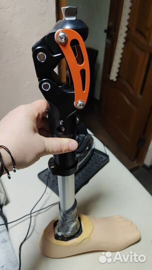 Коленный модуль