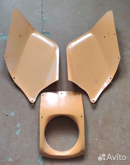 Ветровое стекло на мотоцикл. Зеркало. Катушка