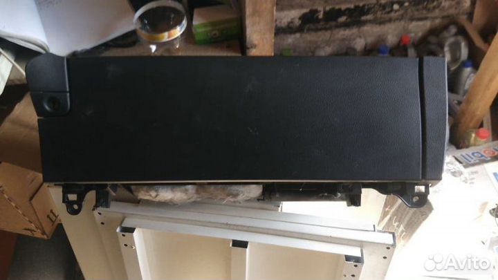 Бардачок Lexus Is250