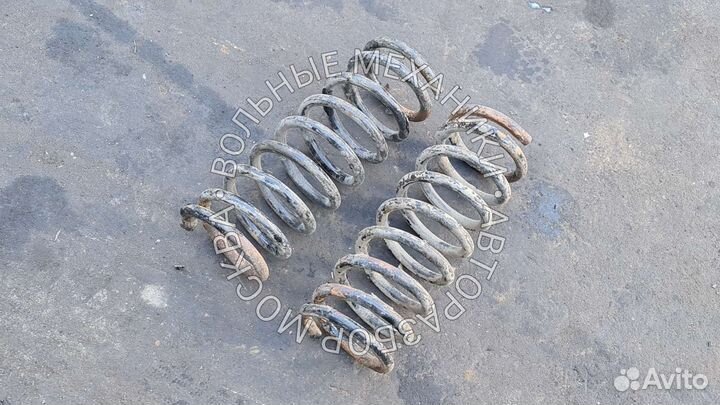 Пружина задняя на Ниву 21213, Шеви. Разборка