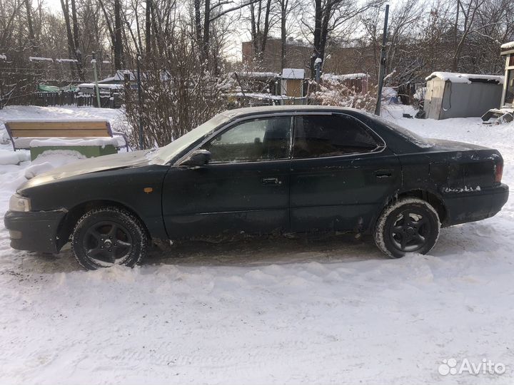 Автомобиль Тойота Виста sv40 в полный разбор