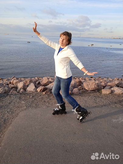 Инструктор по роликам