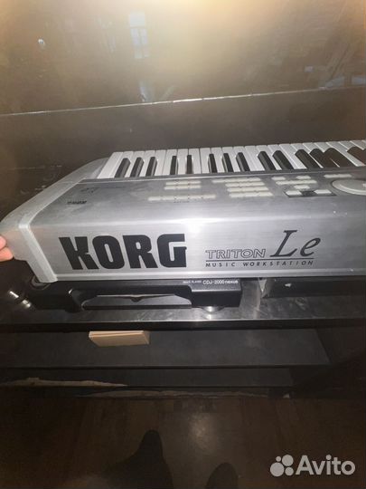 Korg triton le61