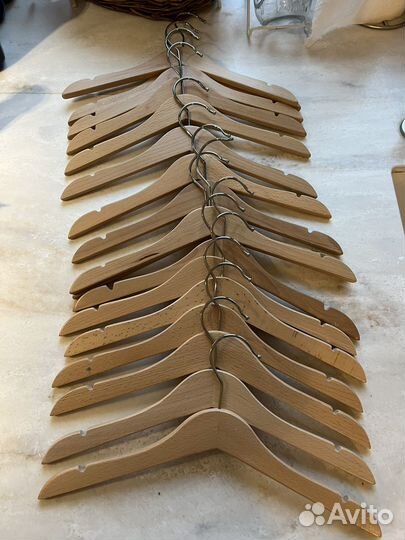 Вешалки плечики IKEA детские деревянные