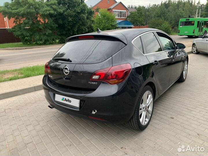 Opel Astra 1.6 AT, 2012, 139 700 км