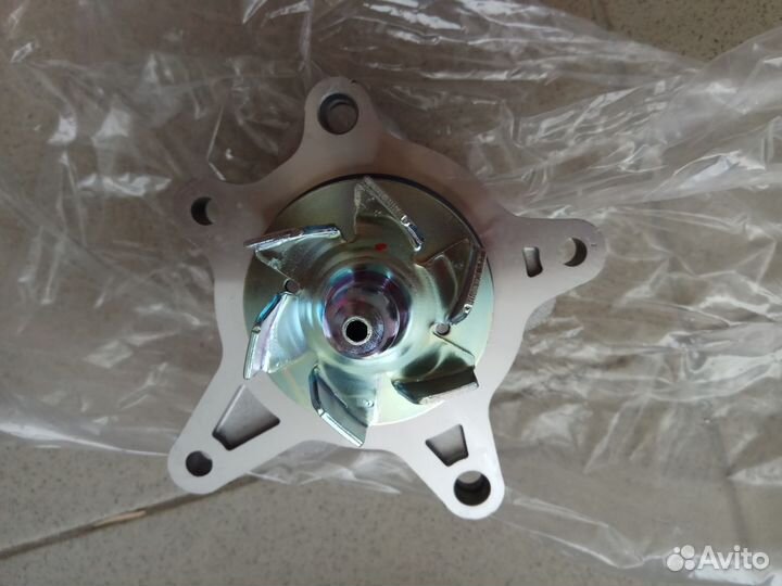 Водяной насос (помпа) Солярис, Рио, i30, Соната