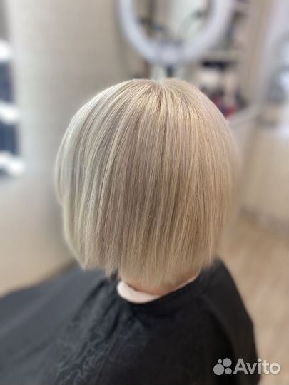 Парикмахерские услуги в студии красоты