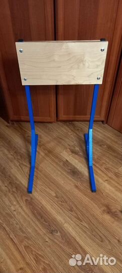 Стойка для обслуживания лодочного мотора