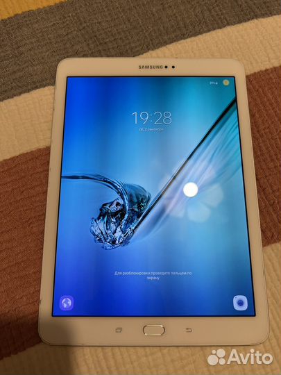 Планшет Samsung Galaxy Tab S2 9.7 SM-T810