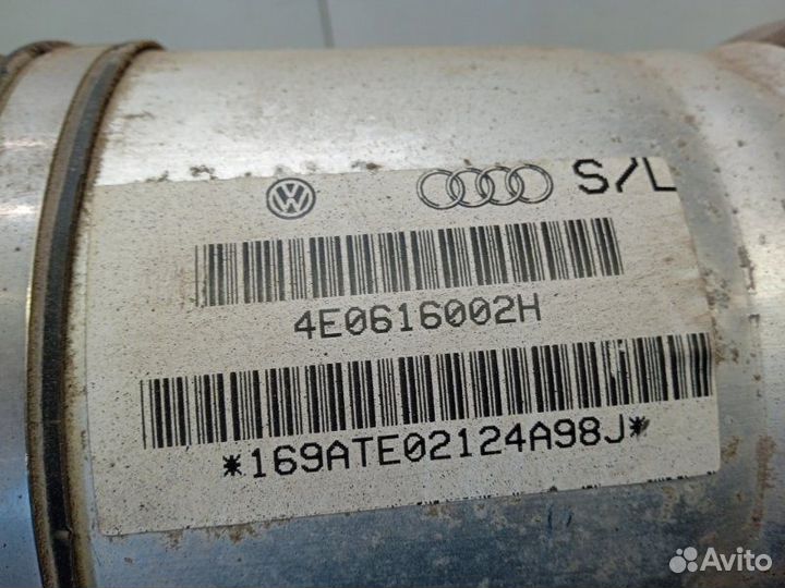 Амортизатор задний правый Audi A8 D3 4.2 2003