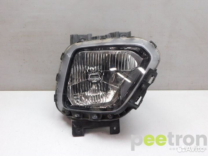 Б/У Б/У Фара правая б/у 92102K0040 Hyundai-KIA