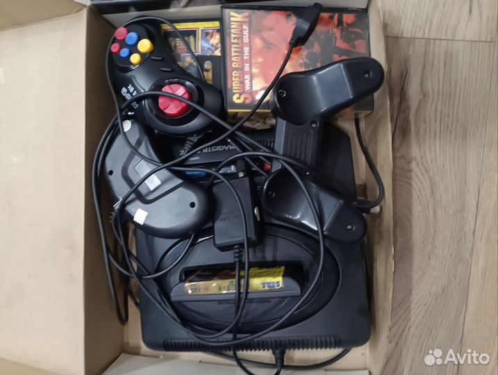 Игровая приставка sega