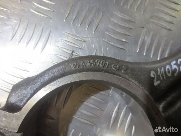 Шатун Mercedes-Benz A4570300120