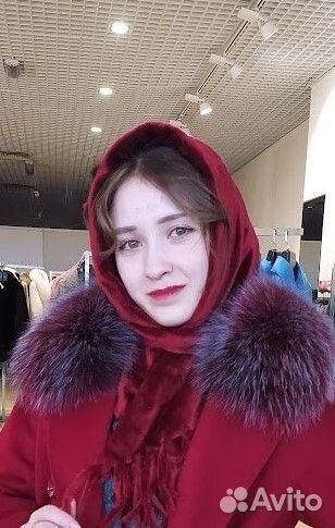 Платок из плюша на холодную погоду