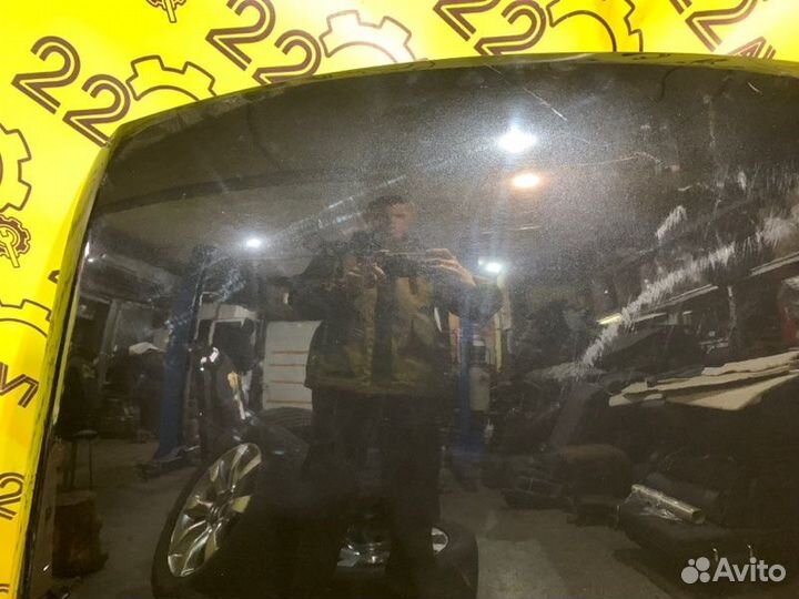 Капот Volkswagen Touareg 7L 2005