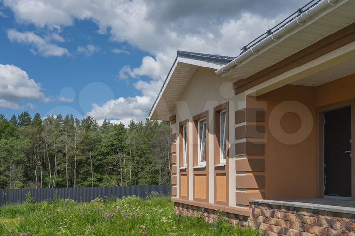 Коттедж 121,7 м² на участке 7,3 сот.