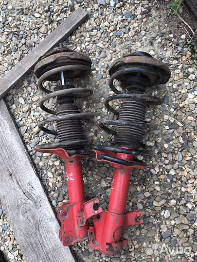 Стойка Ниссан Максима Nissan Cefiro A33 Maxima