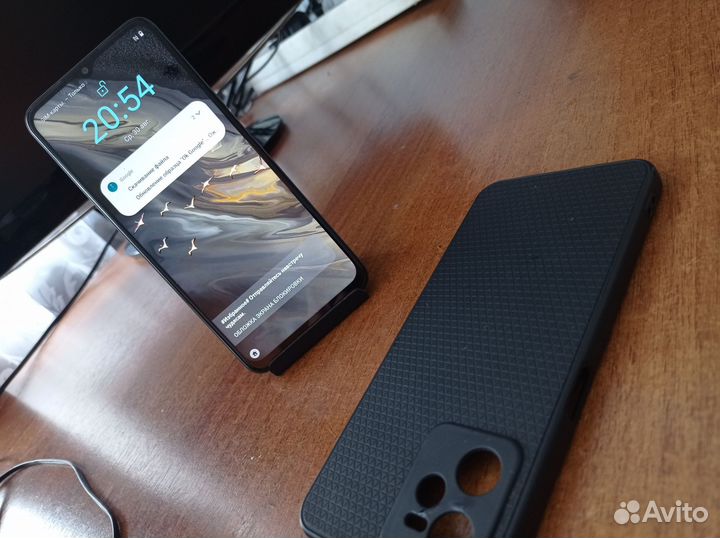 Телефон realme с 35