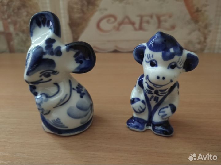 Фигурки Гжель