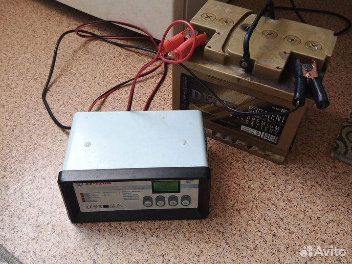 Зарядное устройство для автомобиля