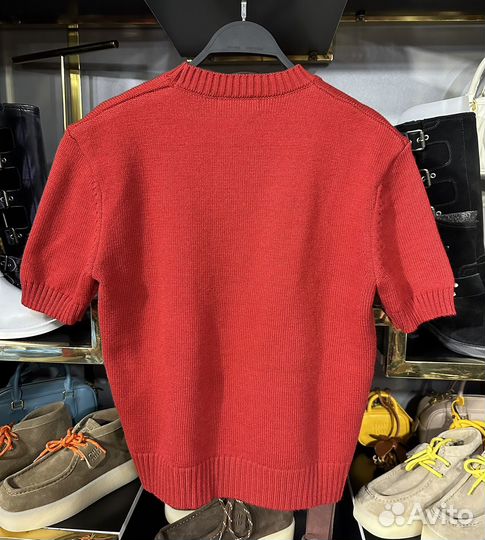 Американка Prada