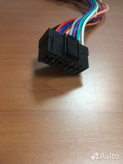 Разъем для подключения автомагнитолы Sony