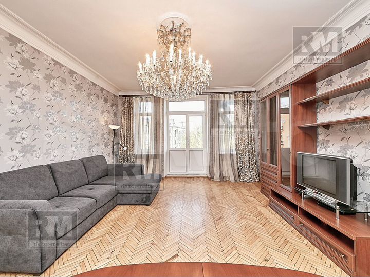 3-к. квартира, 81,4 м², 4/6 эт.