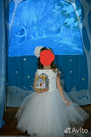 Платье для девочки 4-5лет