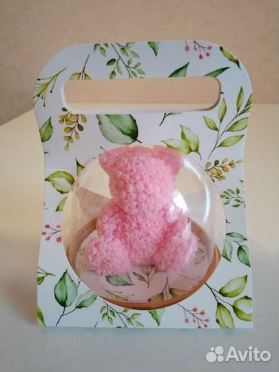 Мишка из роз в куполе с сумочкой (мыло)