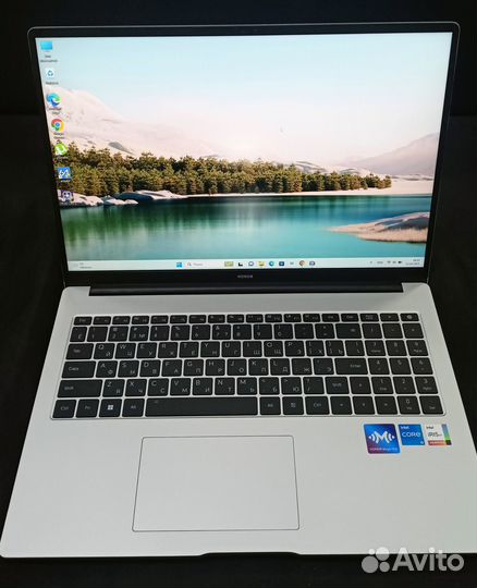 Новый мощный ноутбук Honor MagicBook X16 Pro