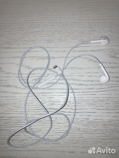Наушники apple 3,5